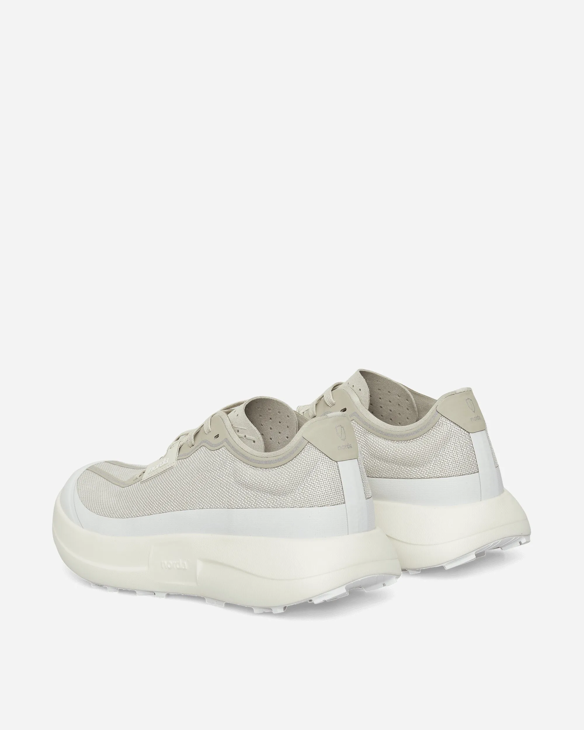 005 Sneakers Neve