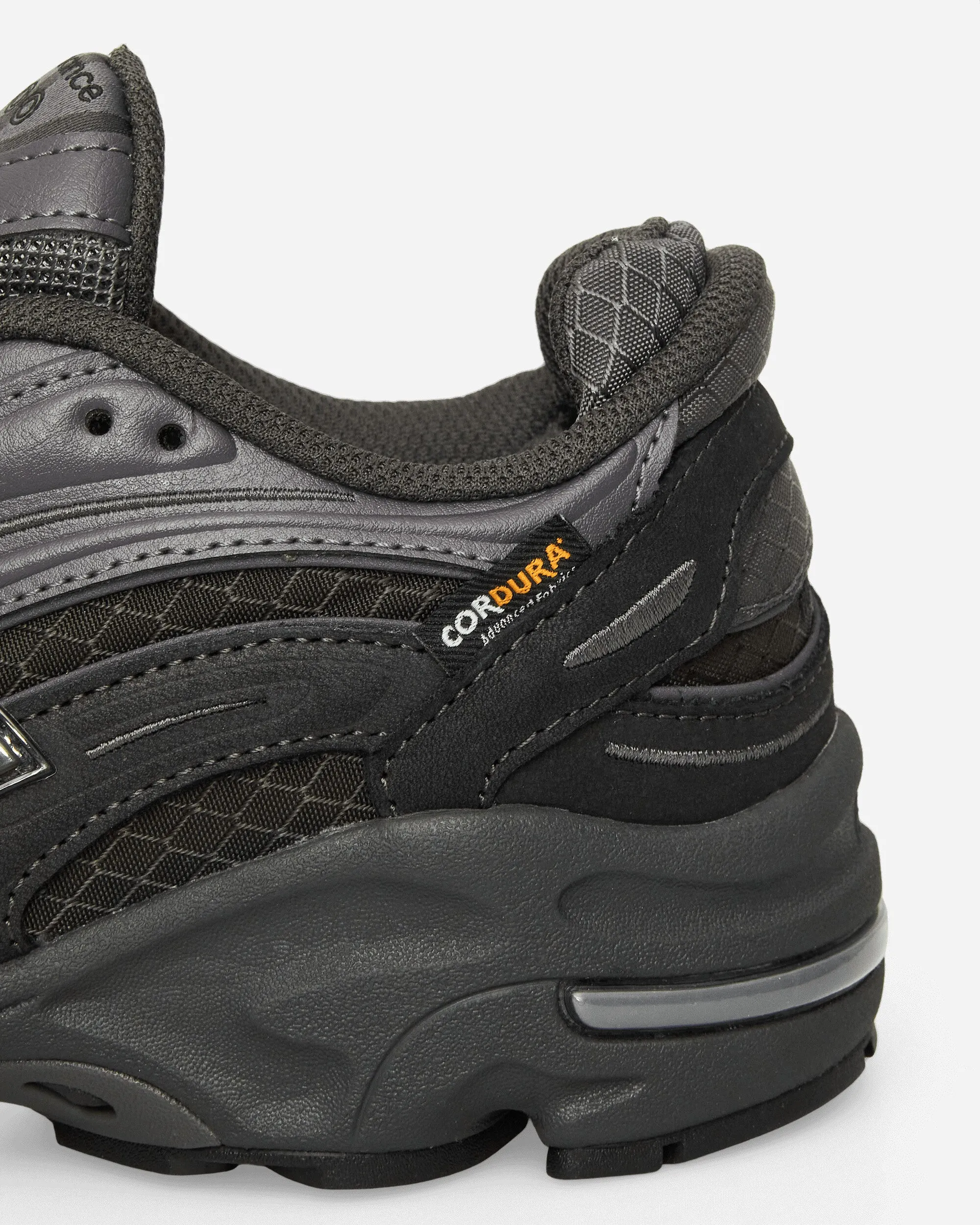 1000 Sneakers Black Cement / Magnet