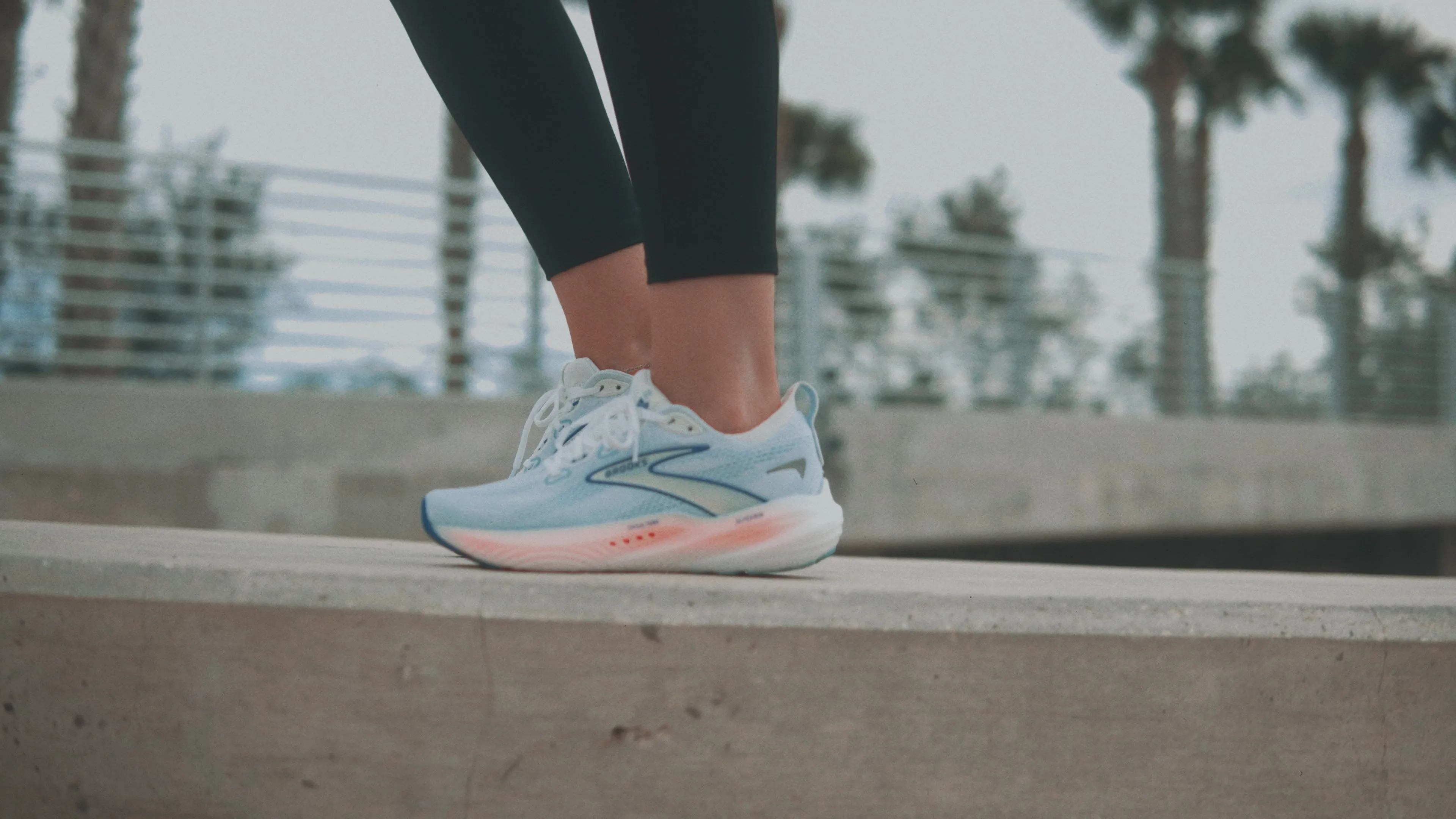 Brooks Glycerin 22 Amparo Blue - Hyper Iris - Yellow