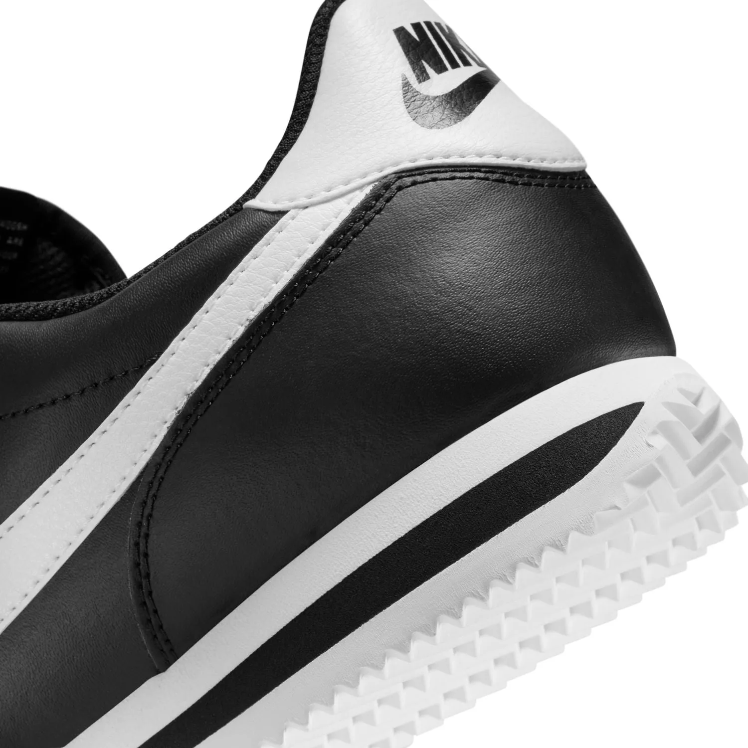 Cortez 'Black White'