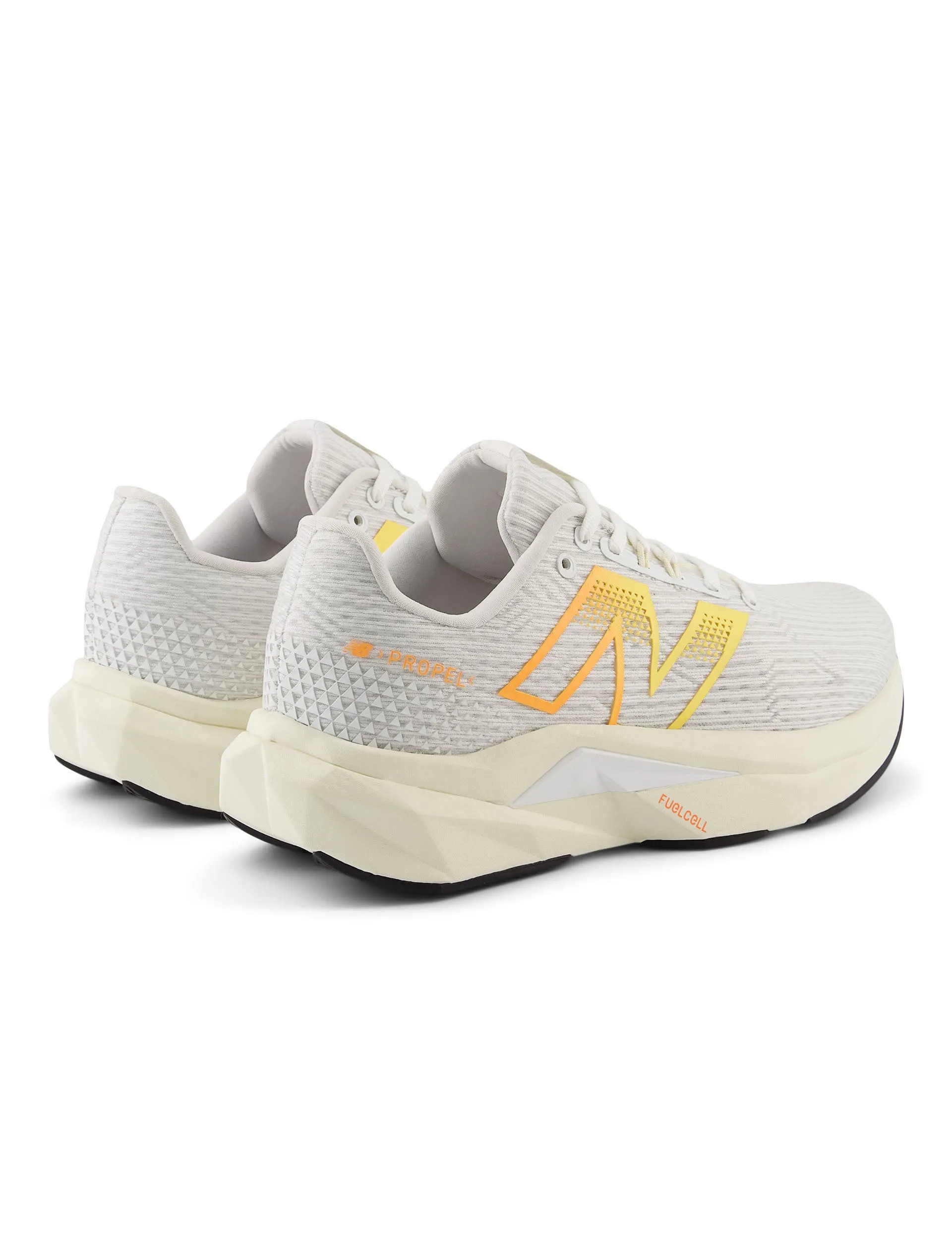 FuelCell Propel v5 Shoes - White/Mango