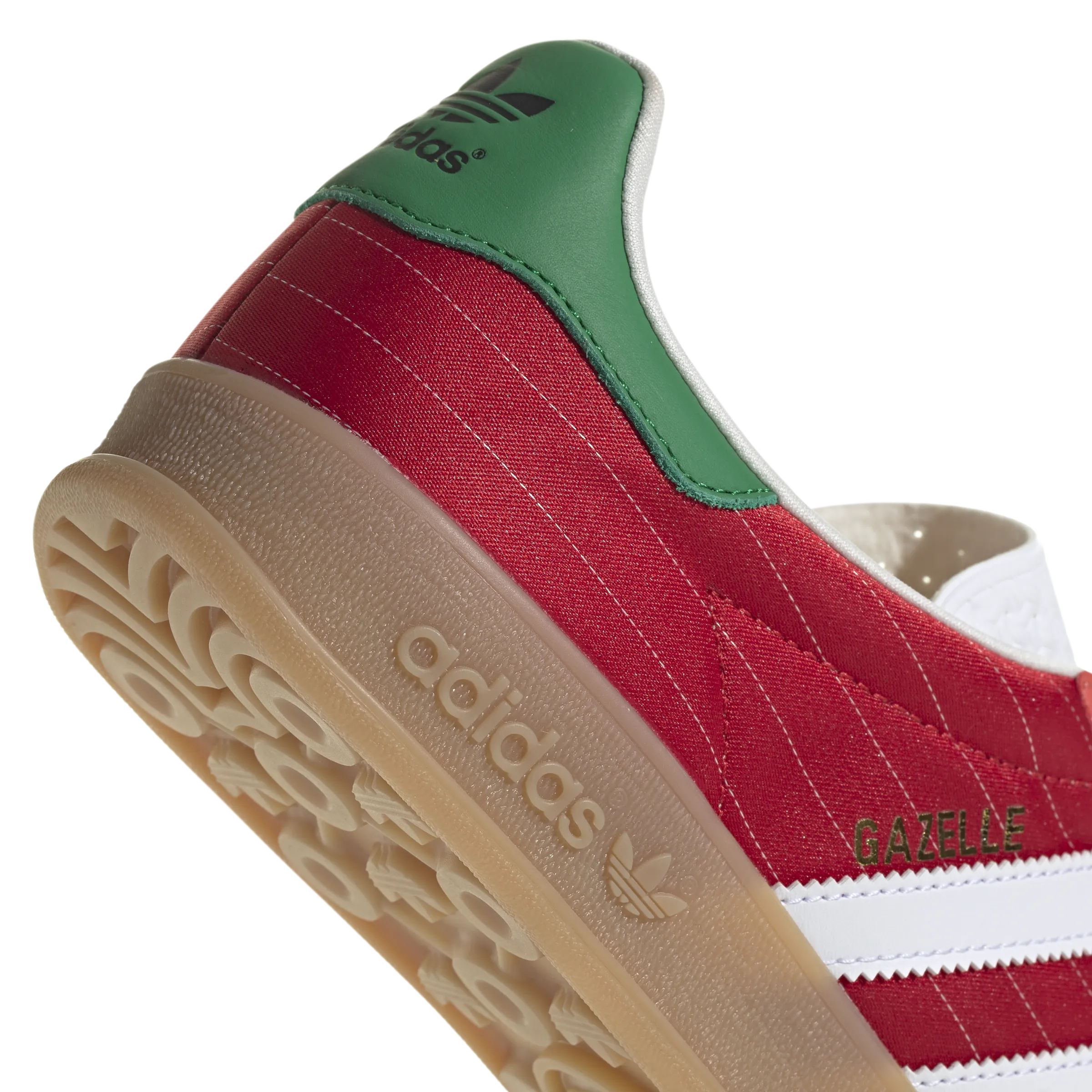 Gazelle Indoor 'Better Scarlet White'