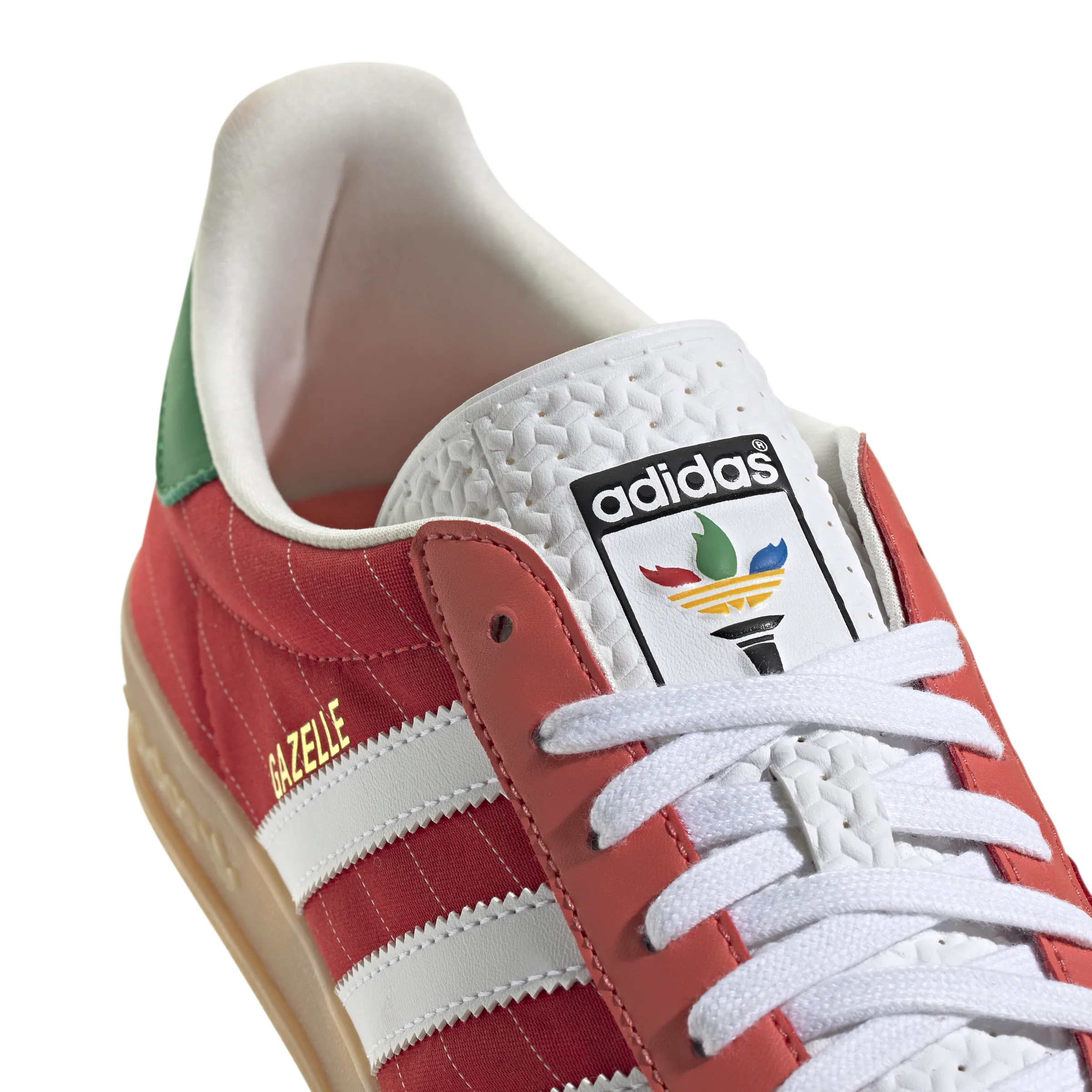 Gazelle Indoor 'Better Scarlet White'