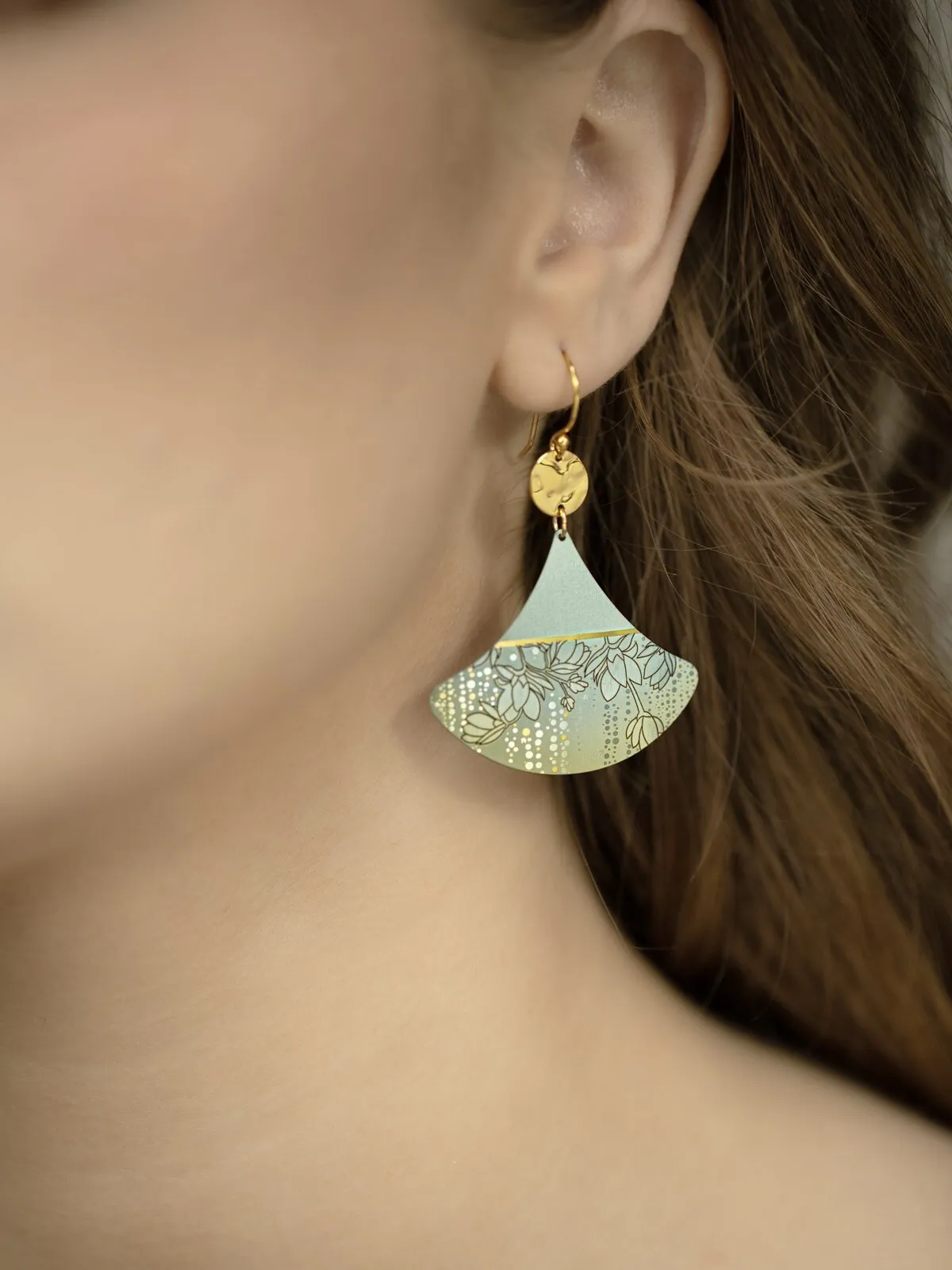 Holly Yashi Delia Earrings - Sage