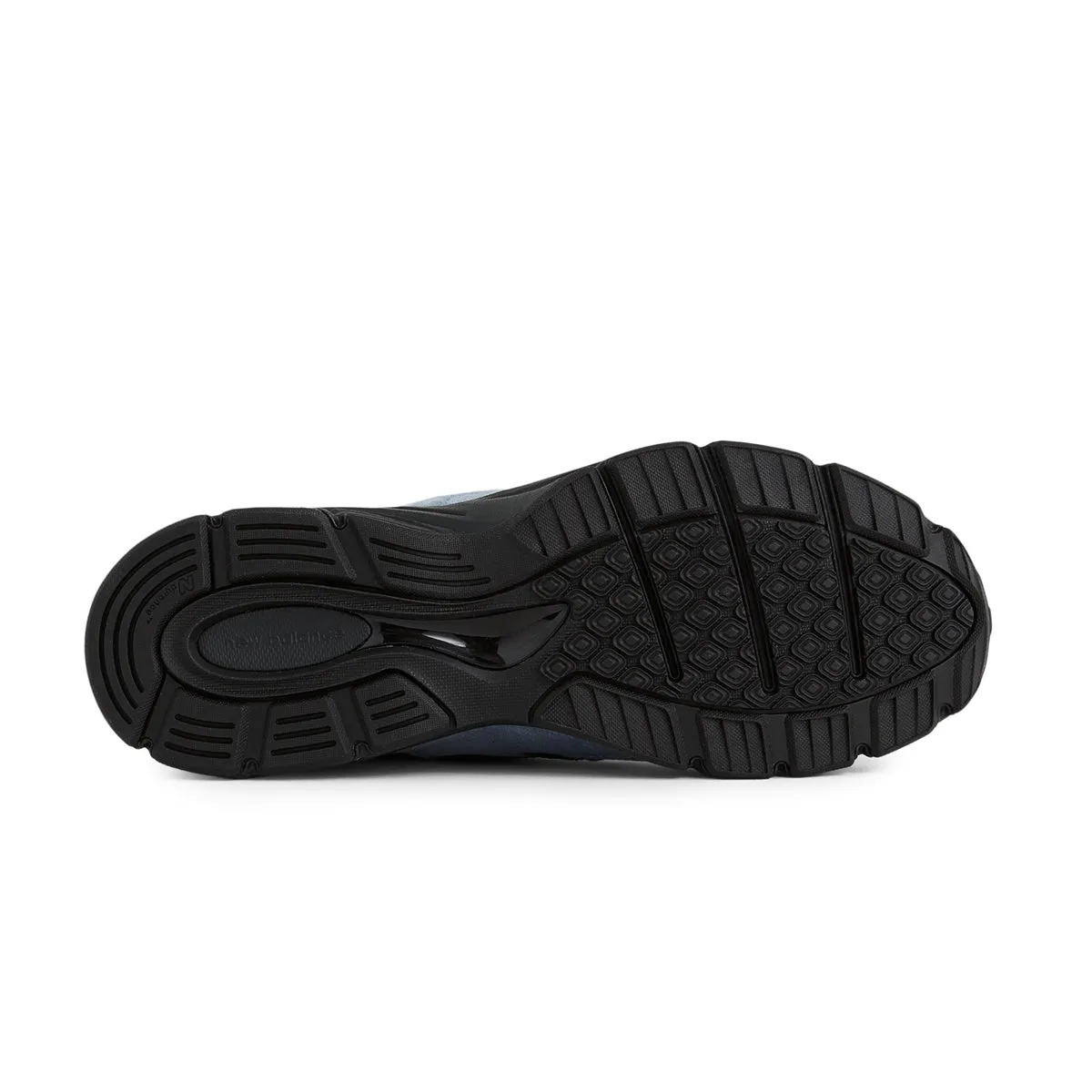in USA 990v4 'Artic grey'