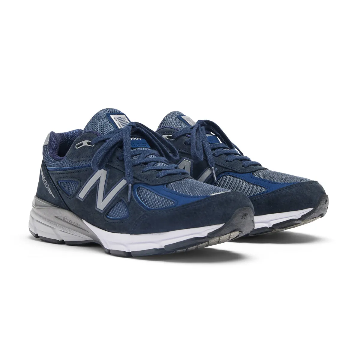 in USA 990v4 'Navy Silver'