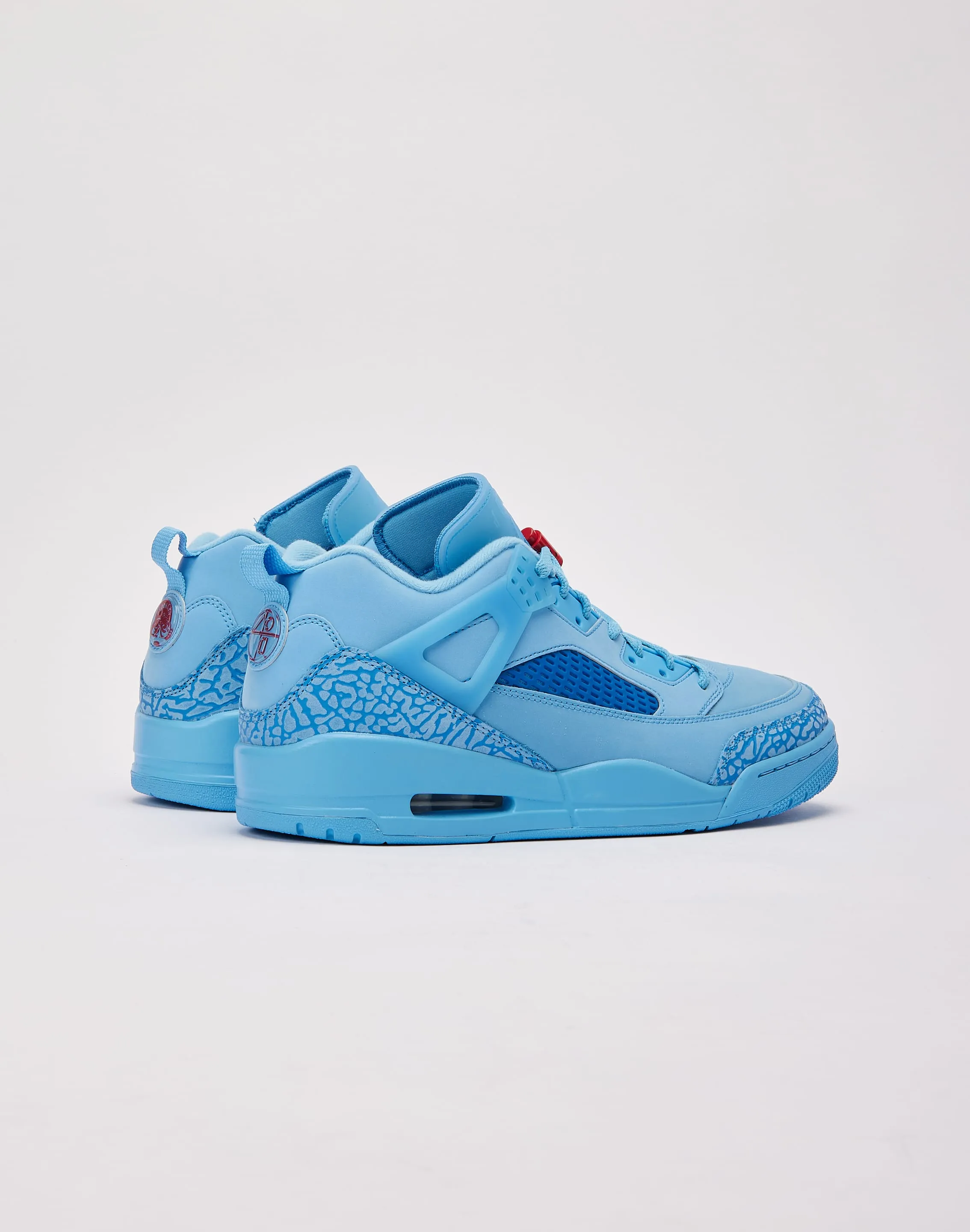 Jordan Spizike Low