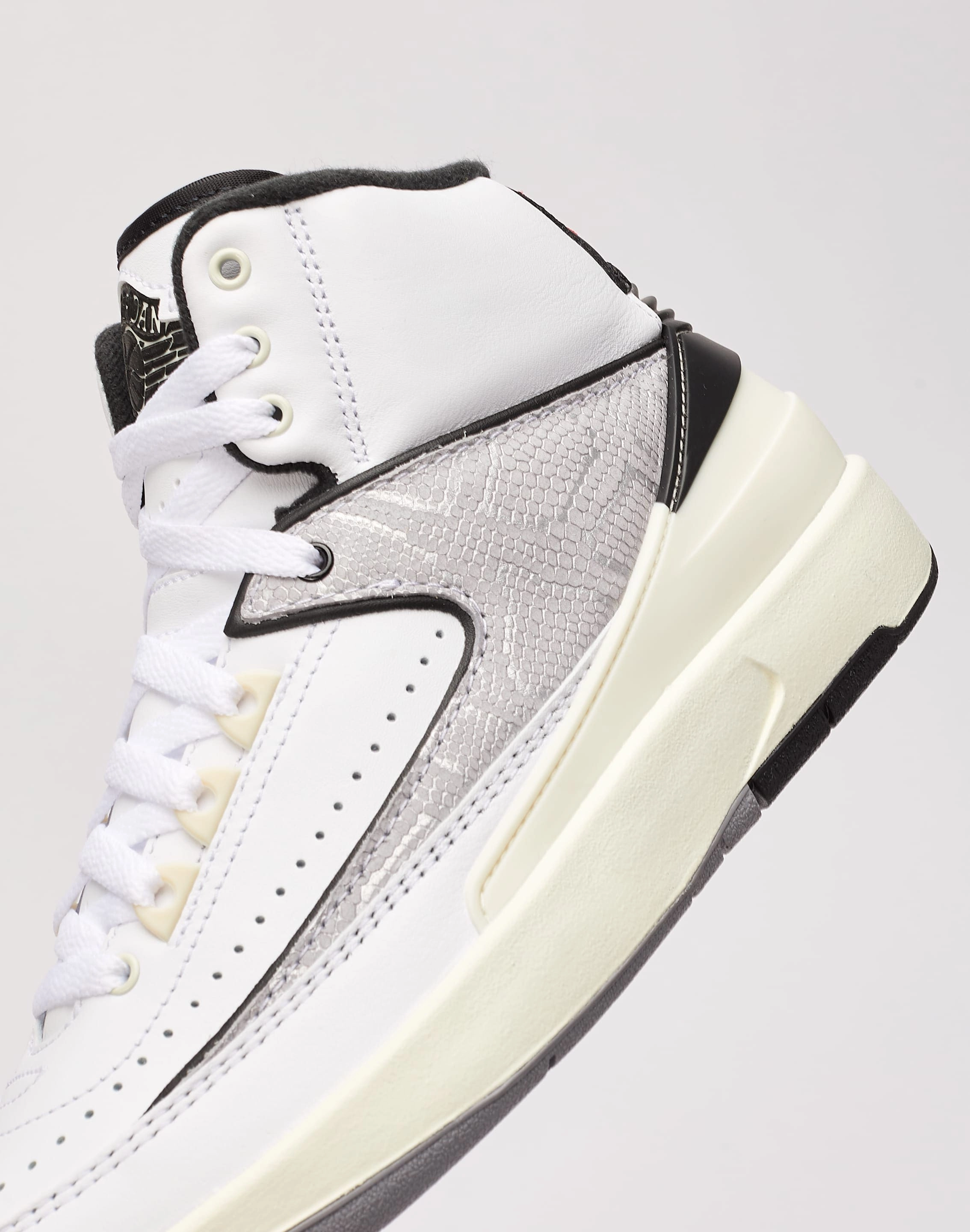 Jordan Air Jordan 2 Retro 'Python' Grade-School