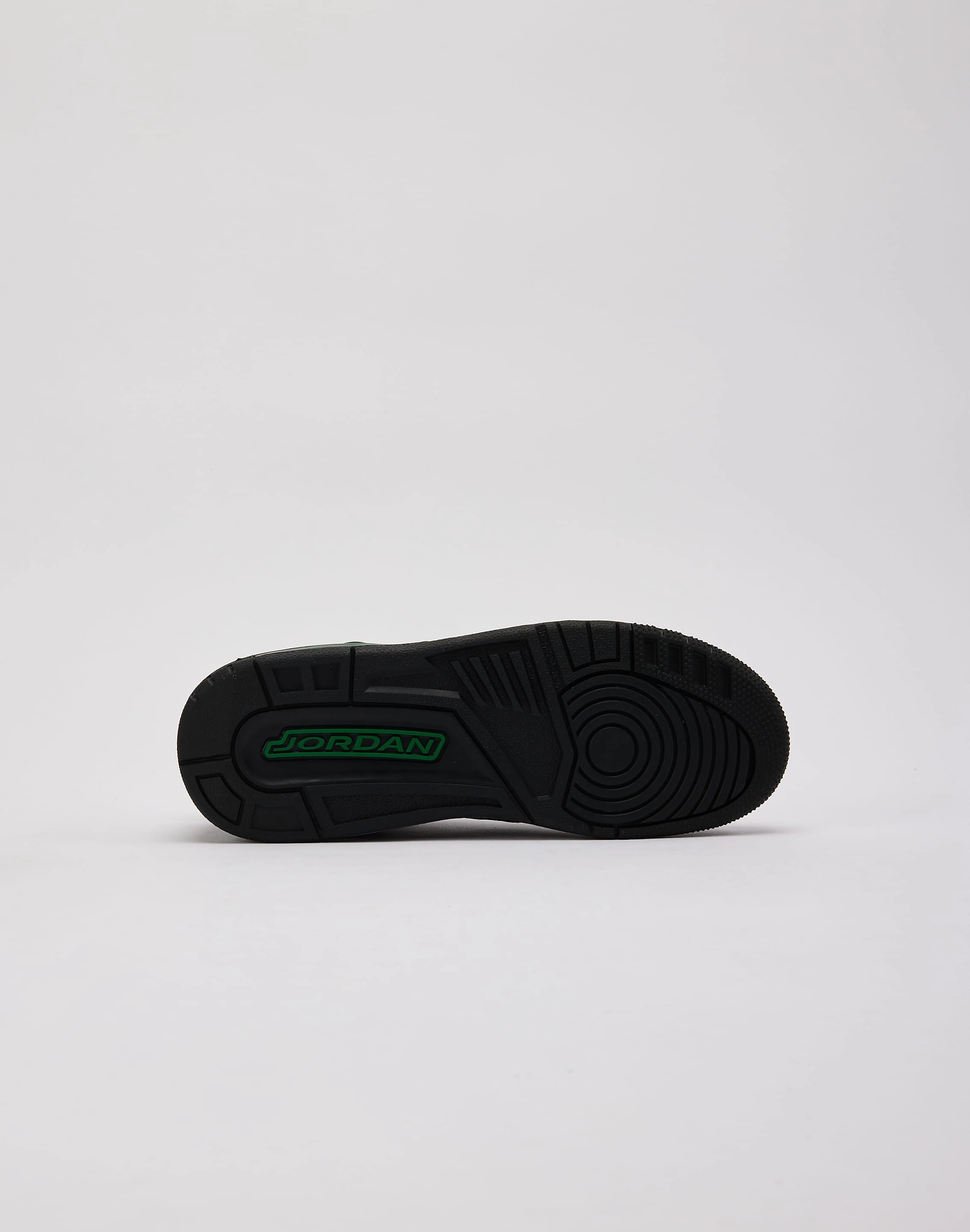 Jordan Spizike Low Grade-School