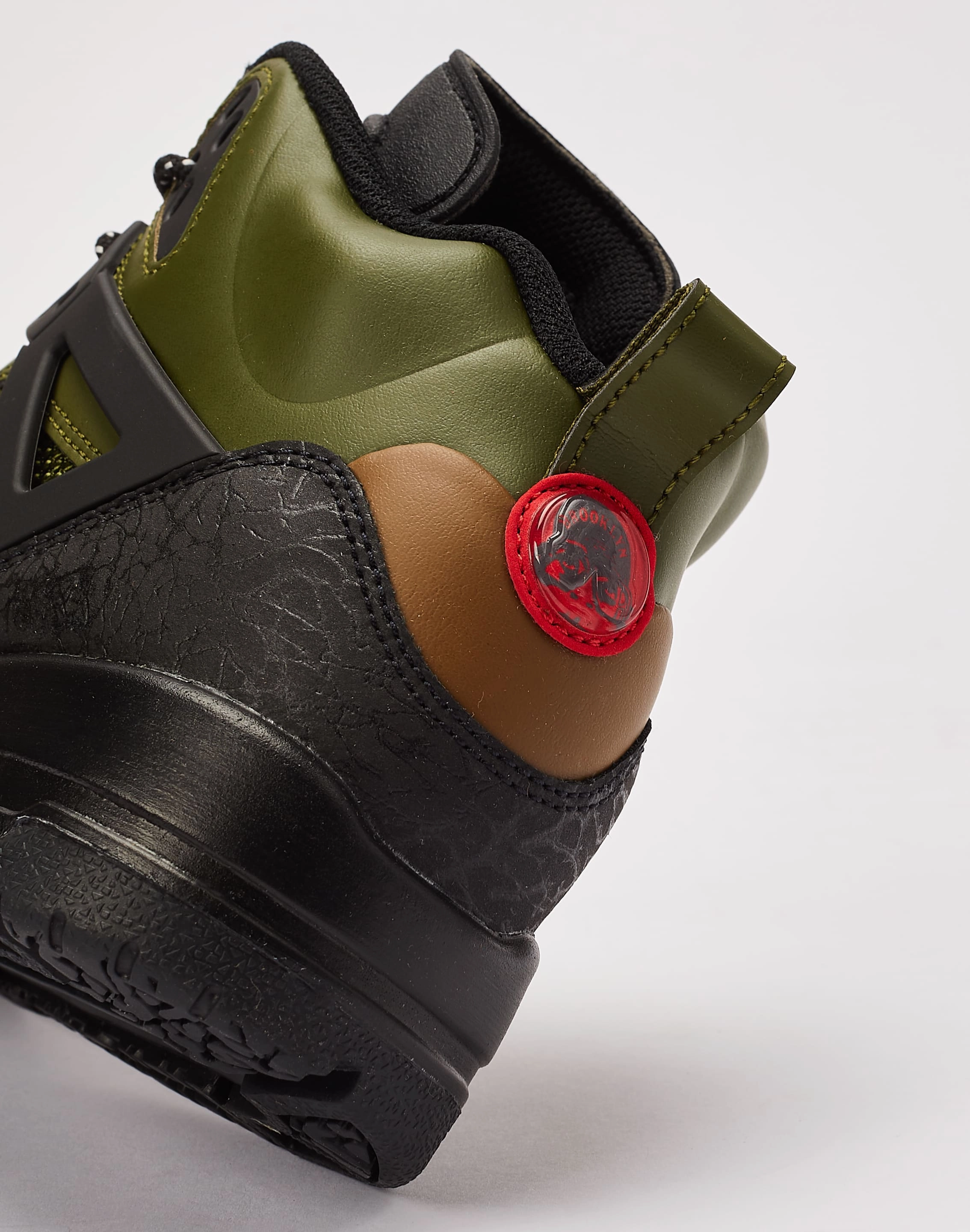 Jordan Spizike Winterized Grade-School