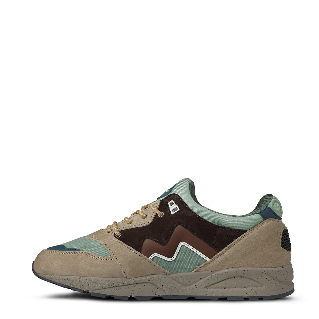 Karhu Aria 95 Slate Green / Cappucino