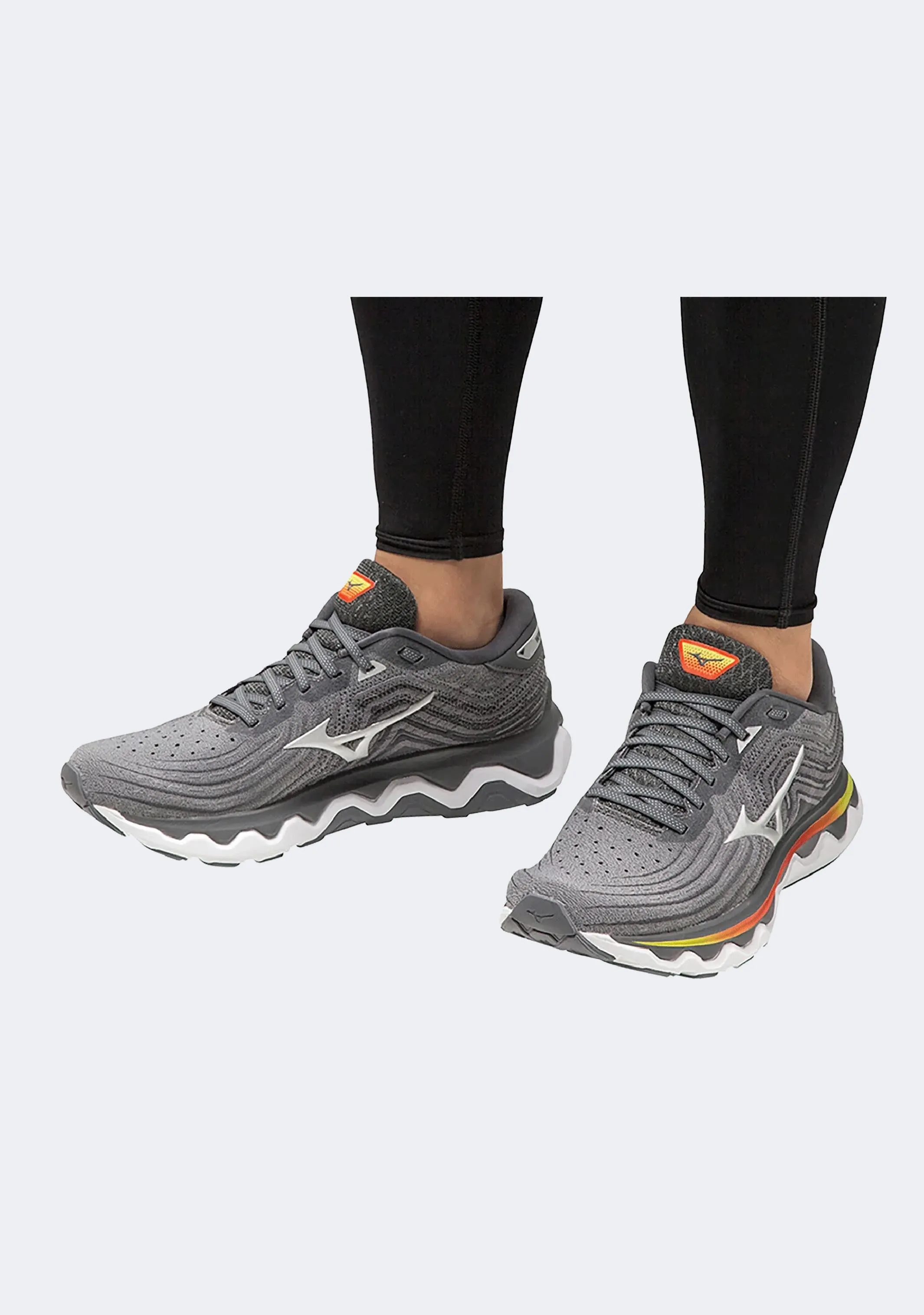Mizuno Men’s Wave Horizon 6