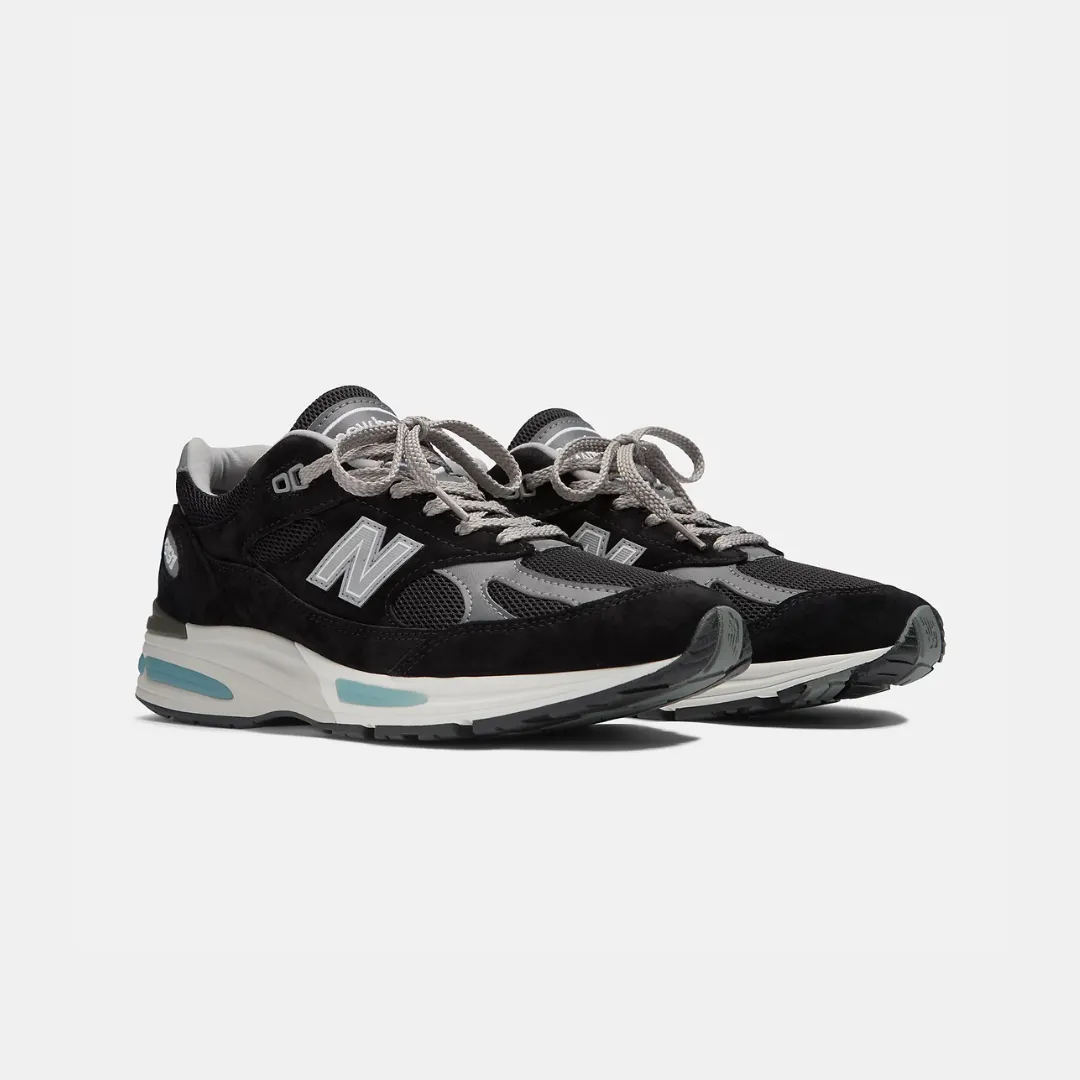 New Balance Made In UK 991v2 Black Smoked Pearl & Silver