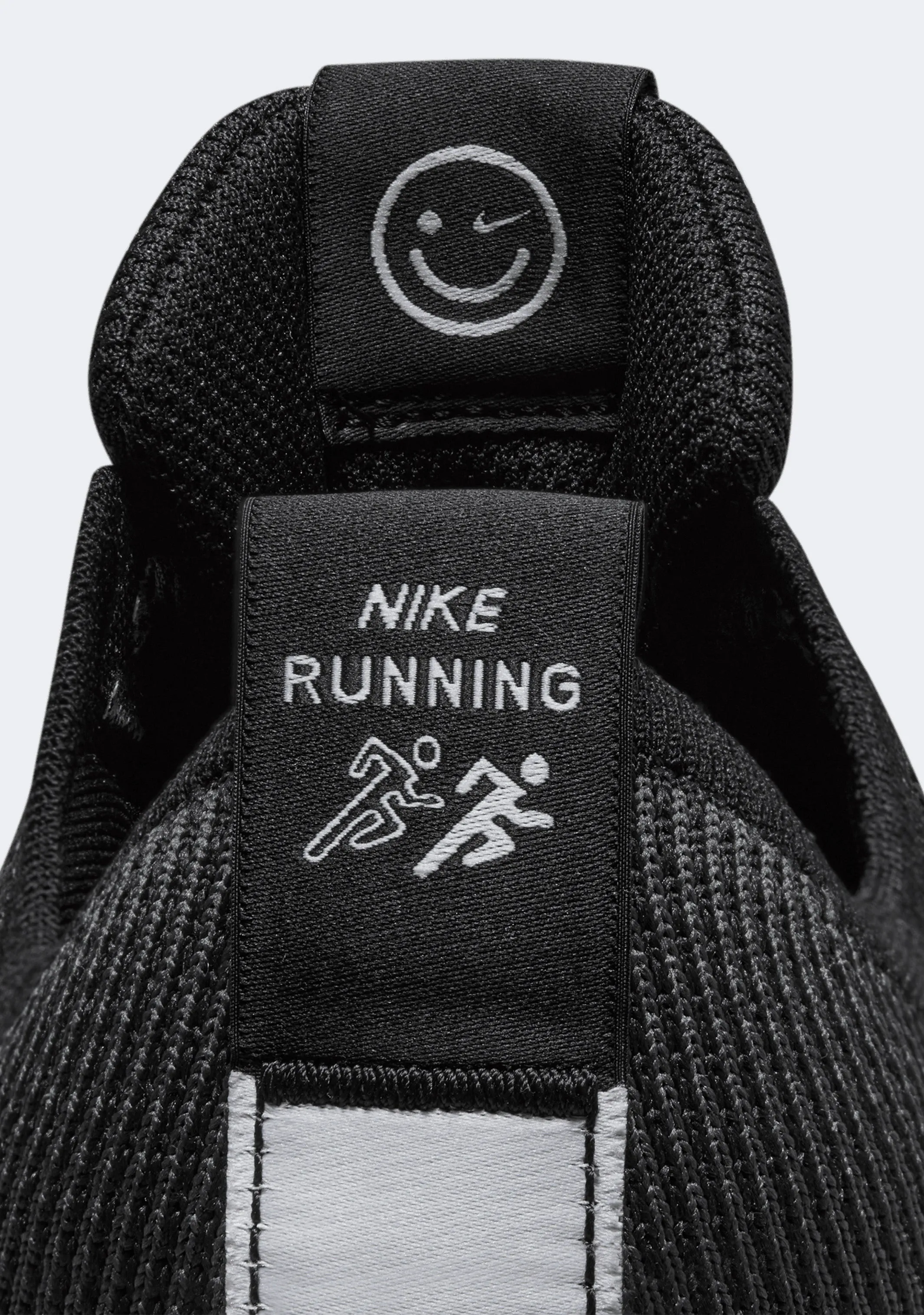 Nike Men's Interact Run