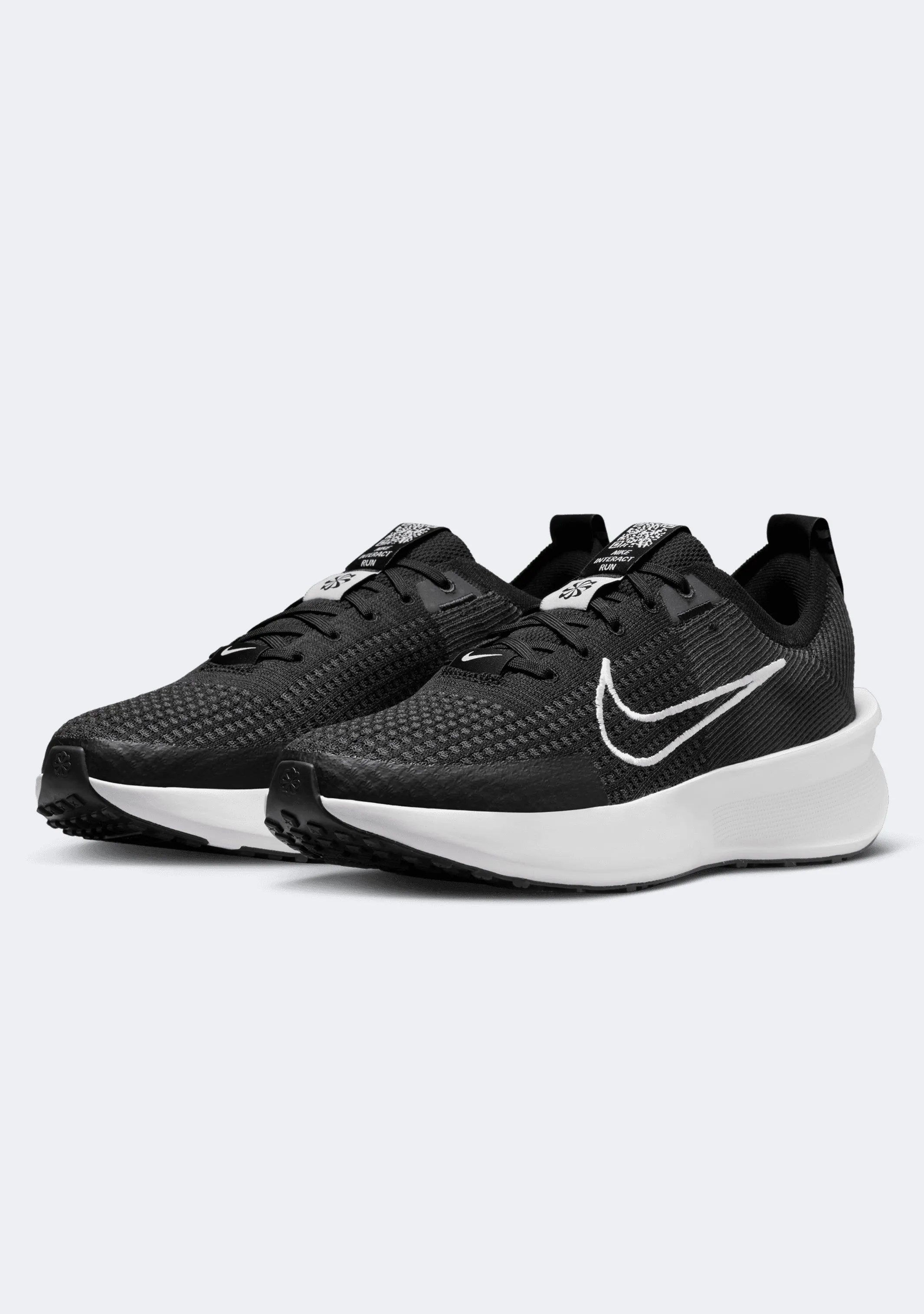 Nike Men's Interact Run