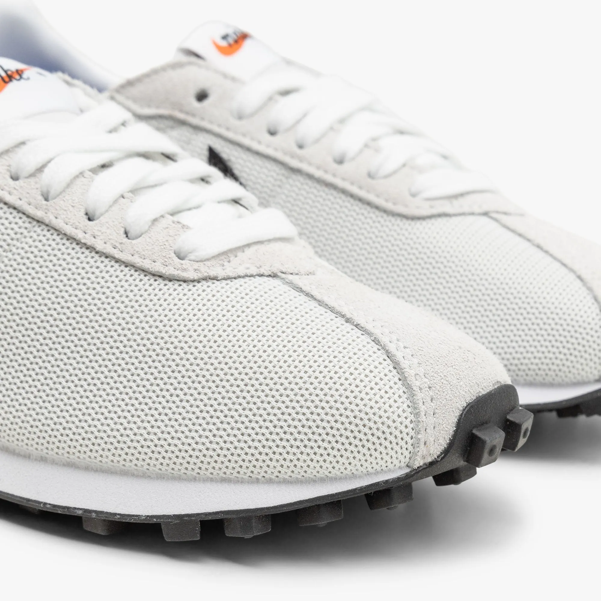 Nike Women's LD-1000 / Summit White / Black - White