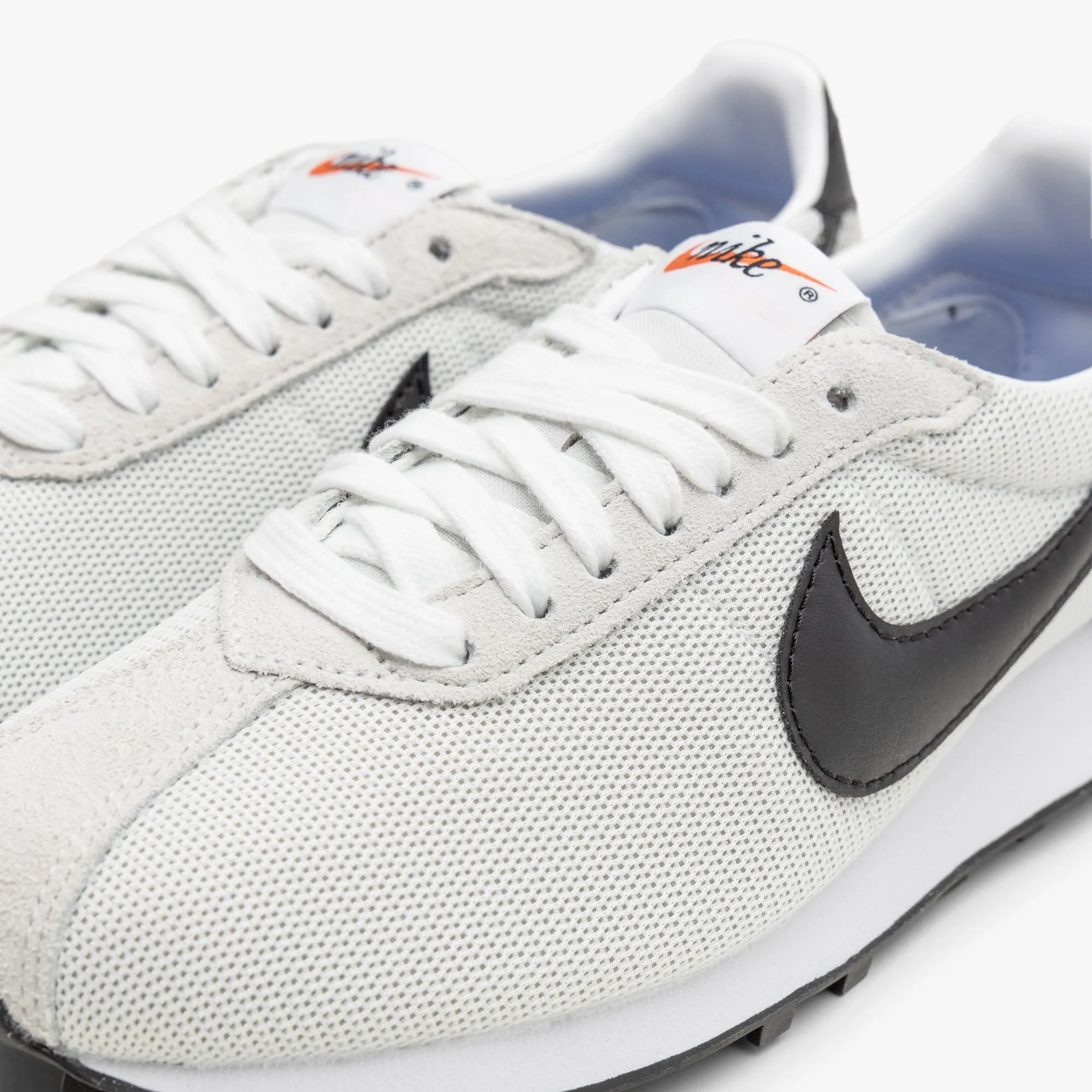 Nike Women's LD-1000 / Summit White / Black - White