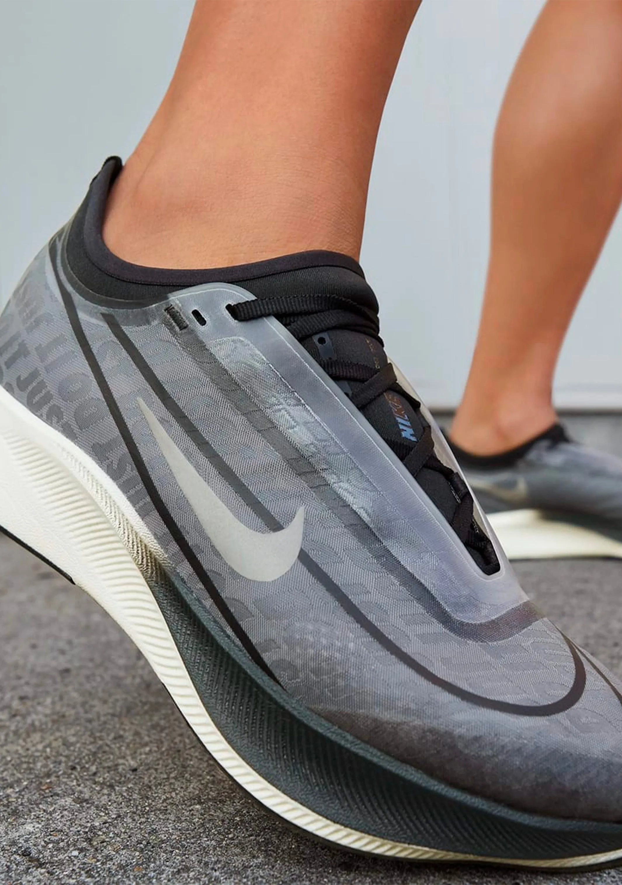 Nike Women's Zoom Fly 3