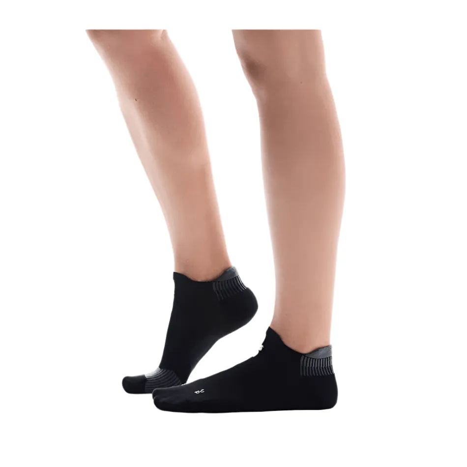 On Unisex Performance Run Sock Low Rise SS25