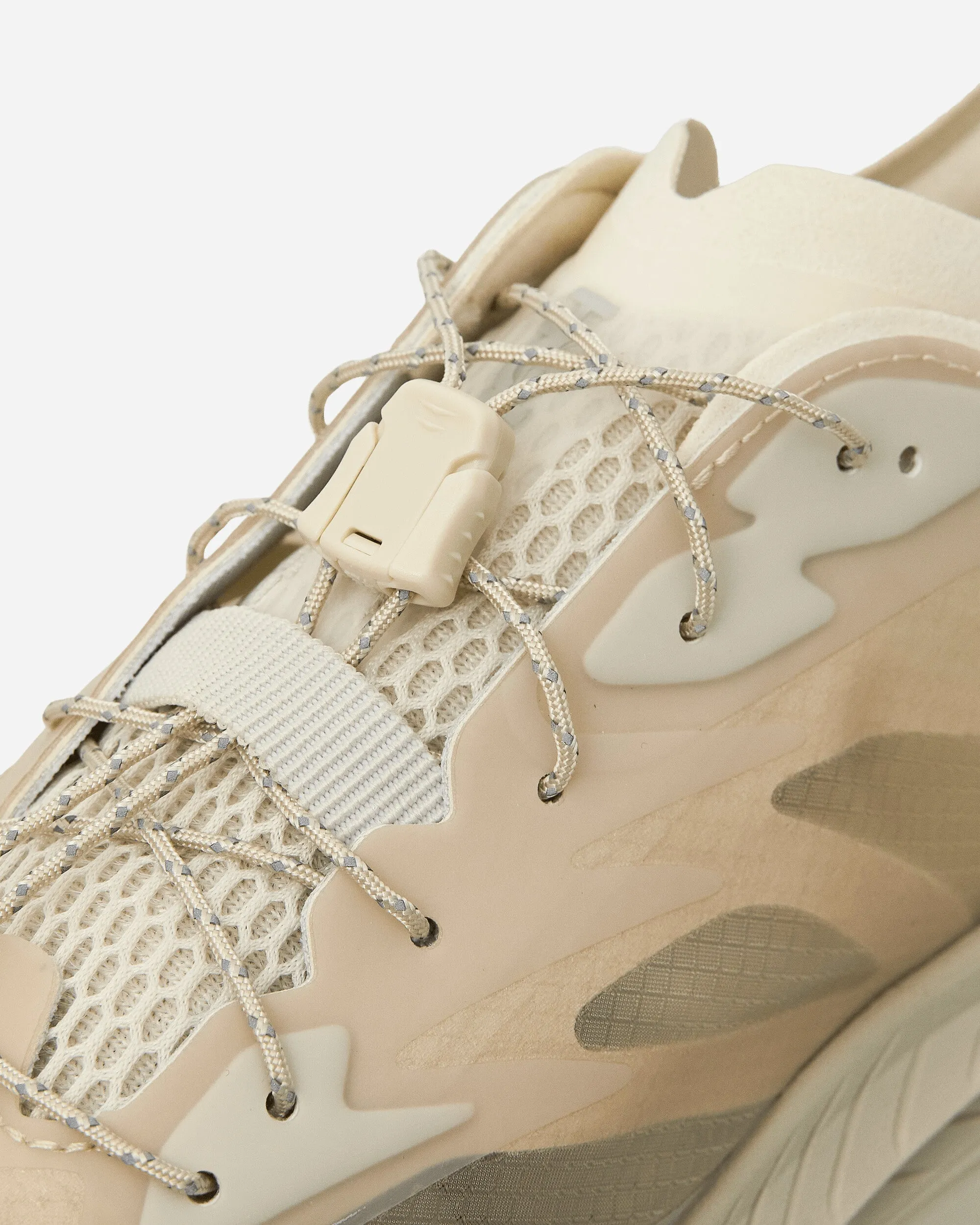 Satisfy Mafate Speed 4 Lite Sneakers Bone