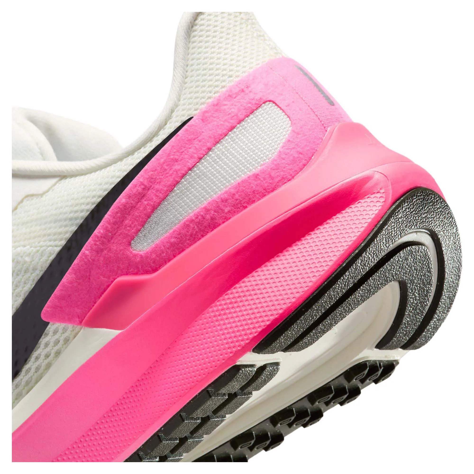 Structure 25 Women's Road Running Shoes