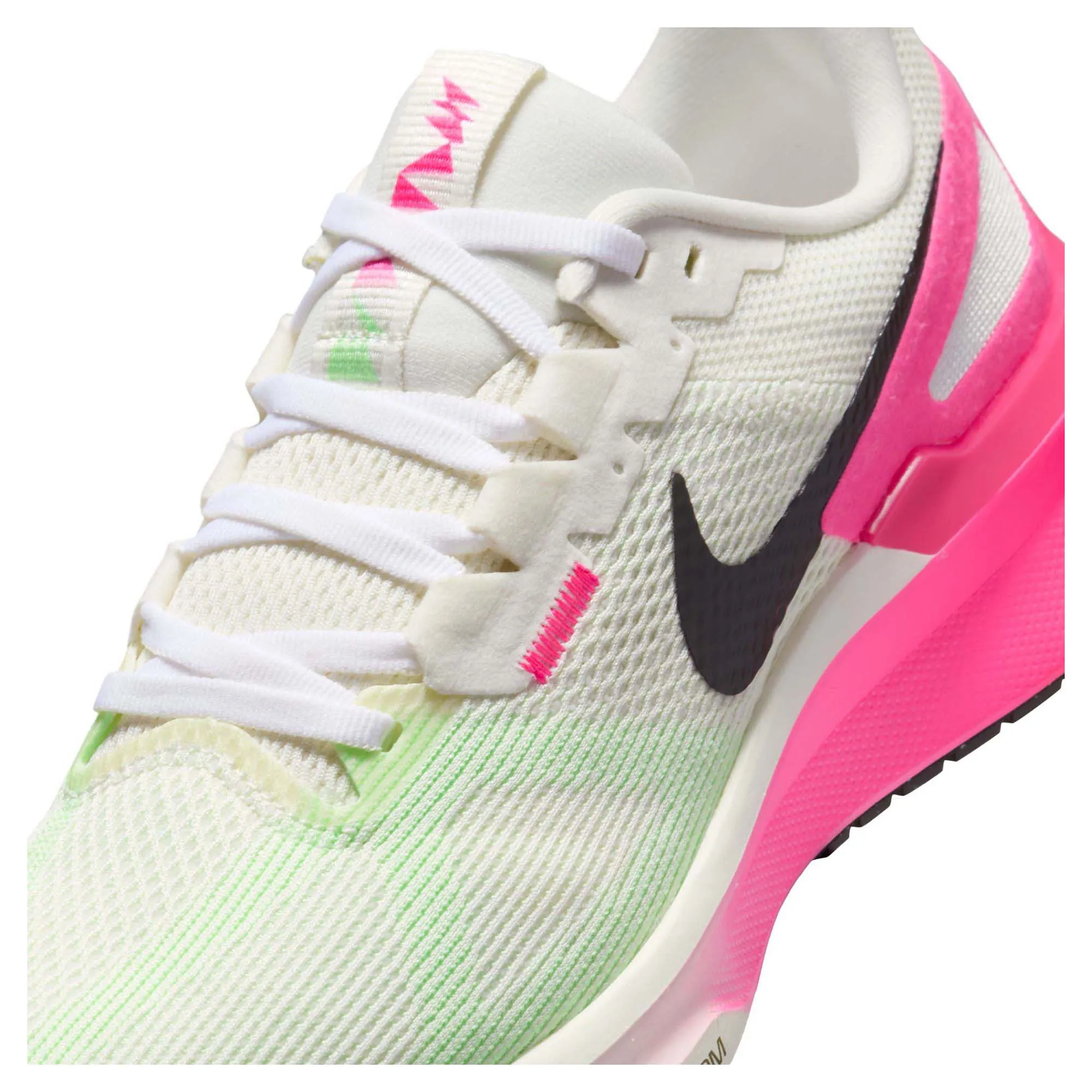 Structure 25 Women's Road Running Shoes
