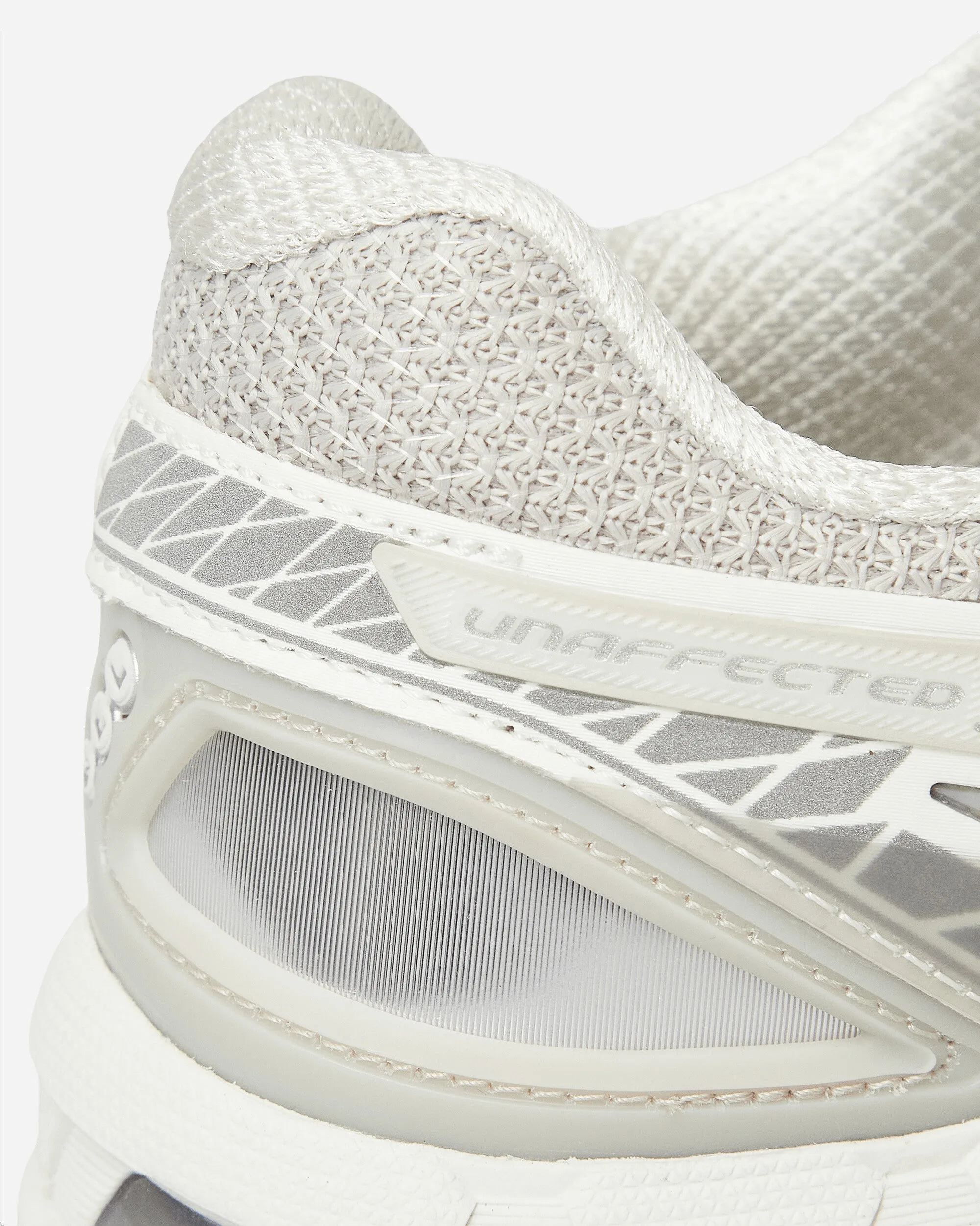 UNAFFECTED GEL-Kayano 20 Sneakers Cream / Lake Grey