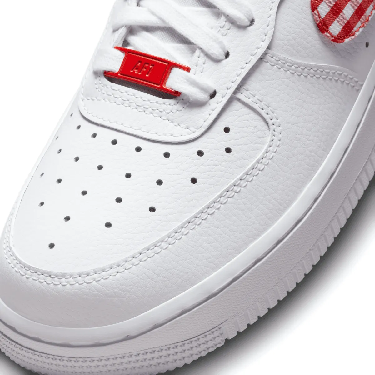 Wmns Air Force 1 ’07 'Gingham Red'