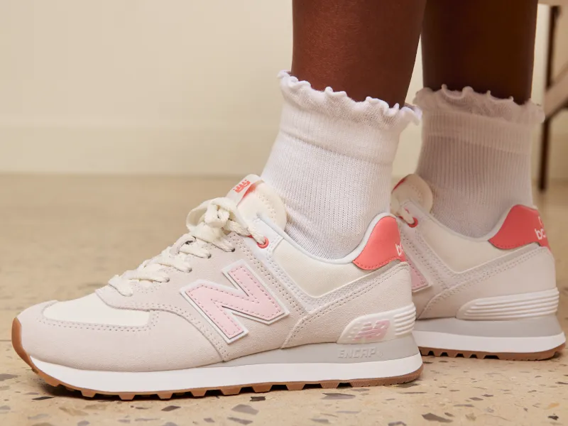 WOMEN'S 574